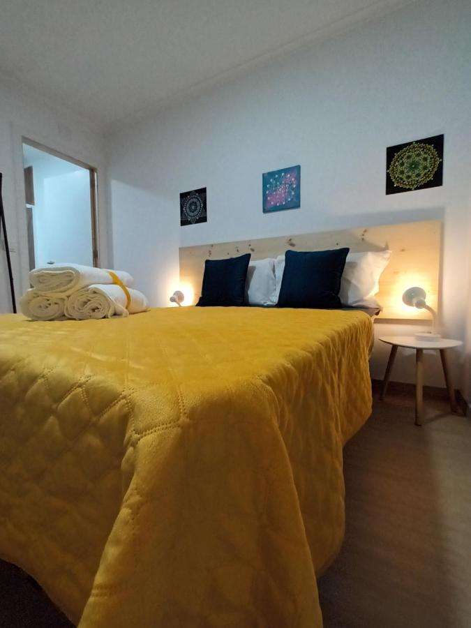 Casa Ocre Local Homestay Abrantes