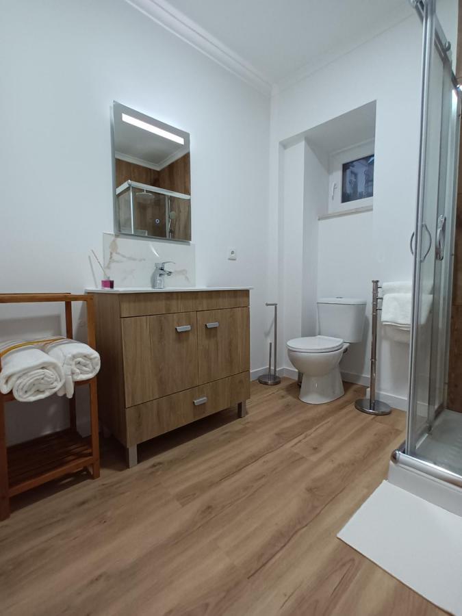 Casa Ocre Local Homestay Abrantes
